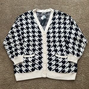 Houndstooth sweater
